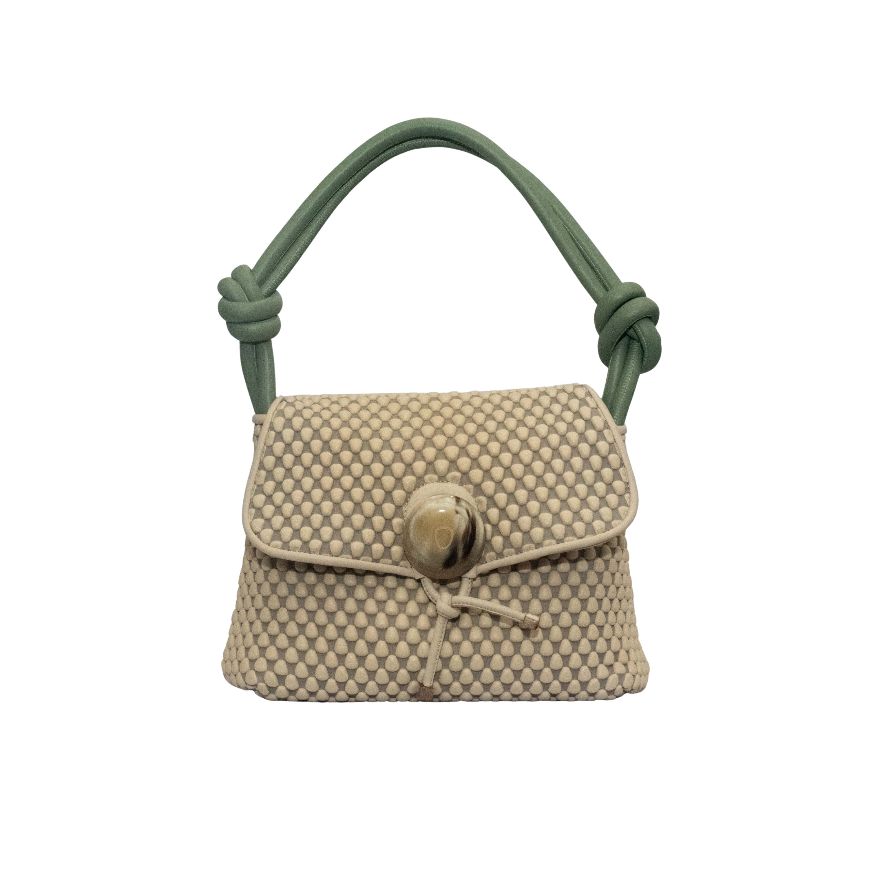 #color_cream beige / mint green