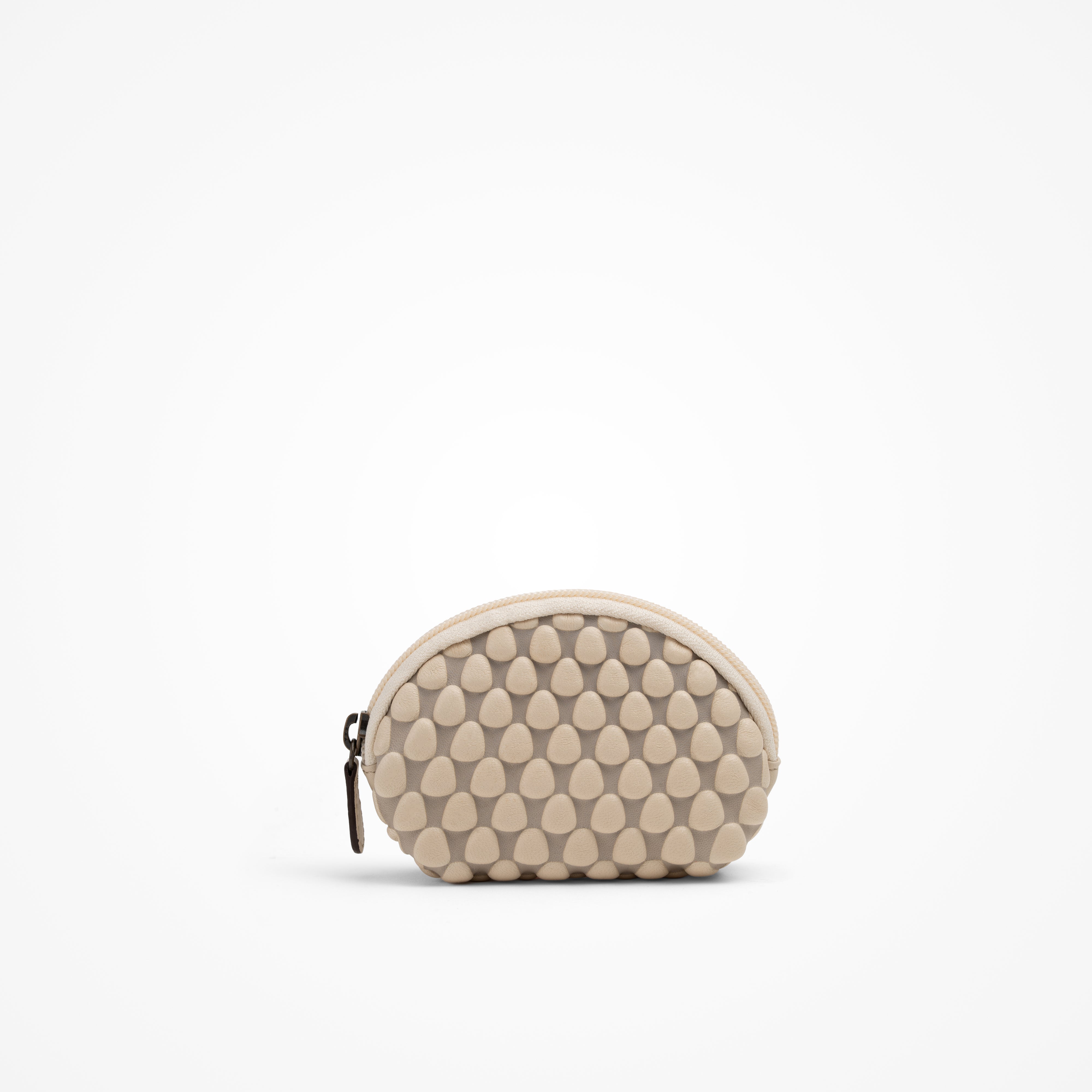 #color_cream beige