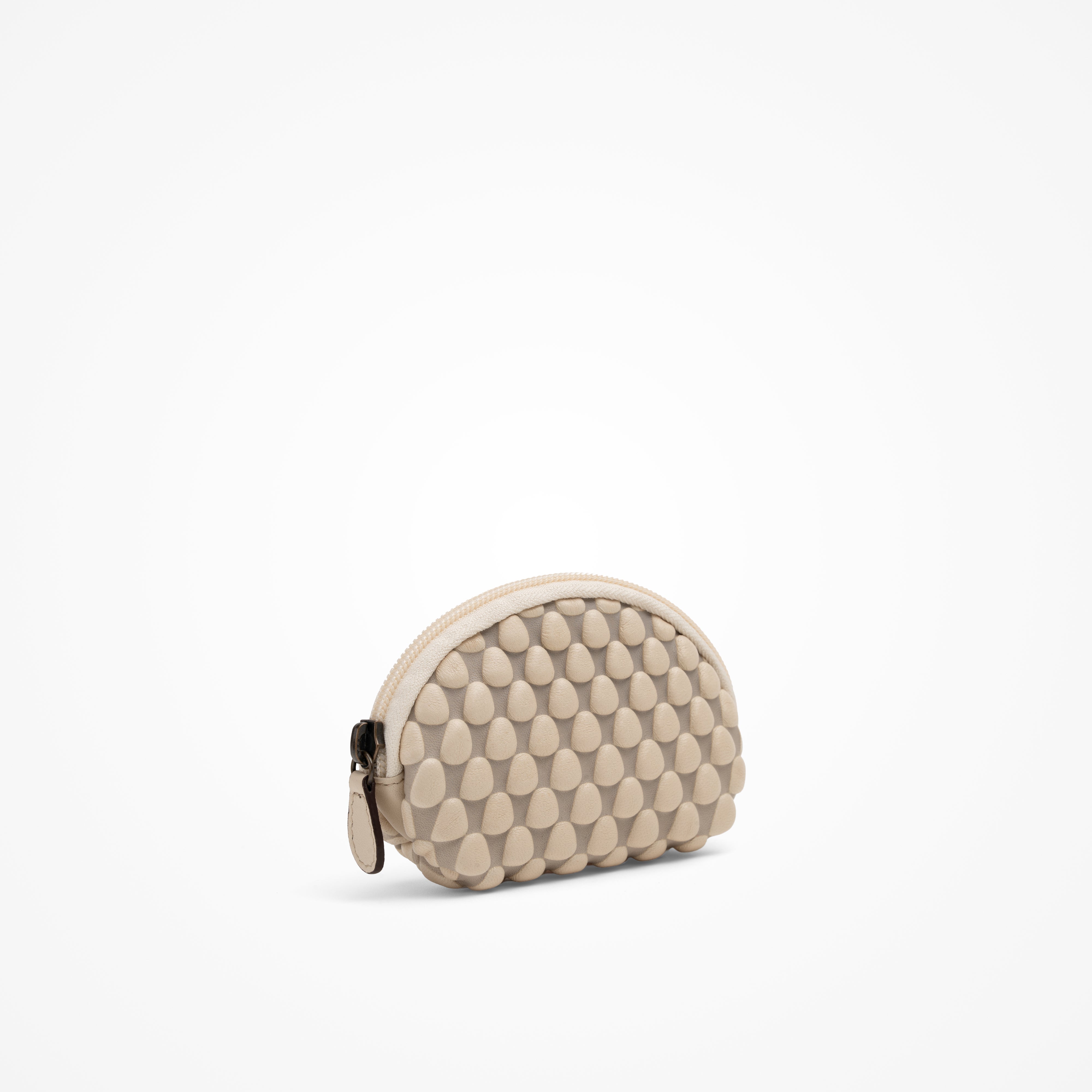 #color_cream beige