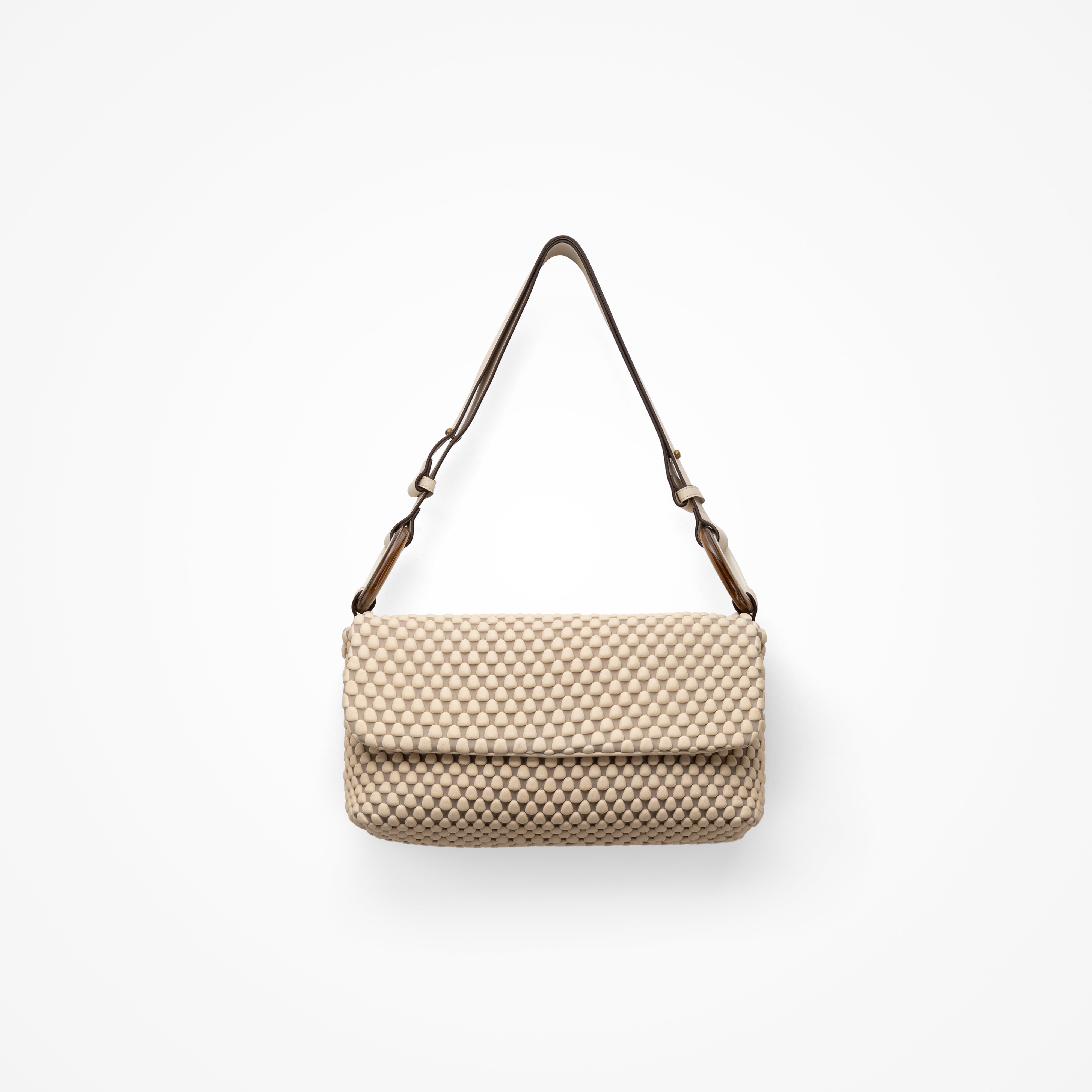 #color_cream beige