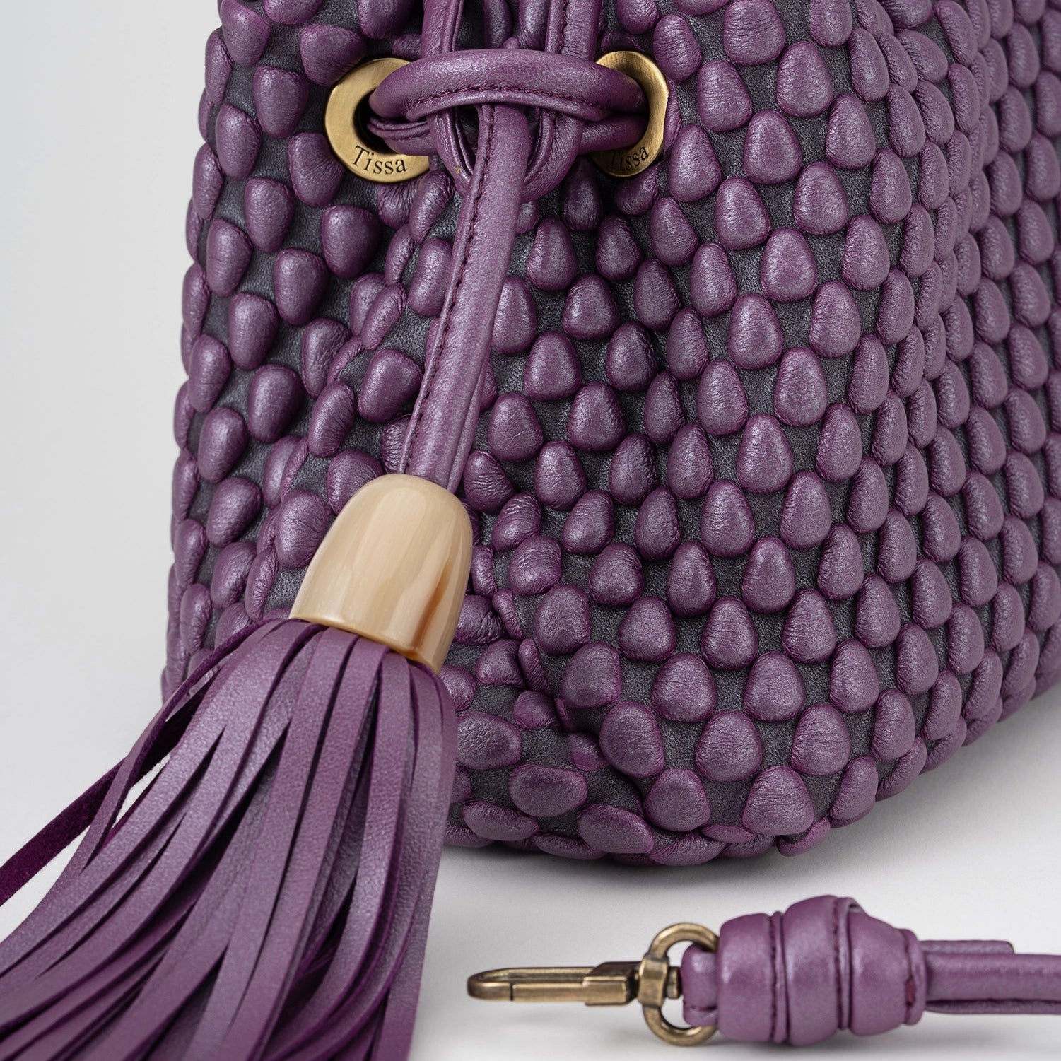 #color_plum nacré