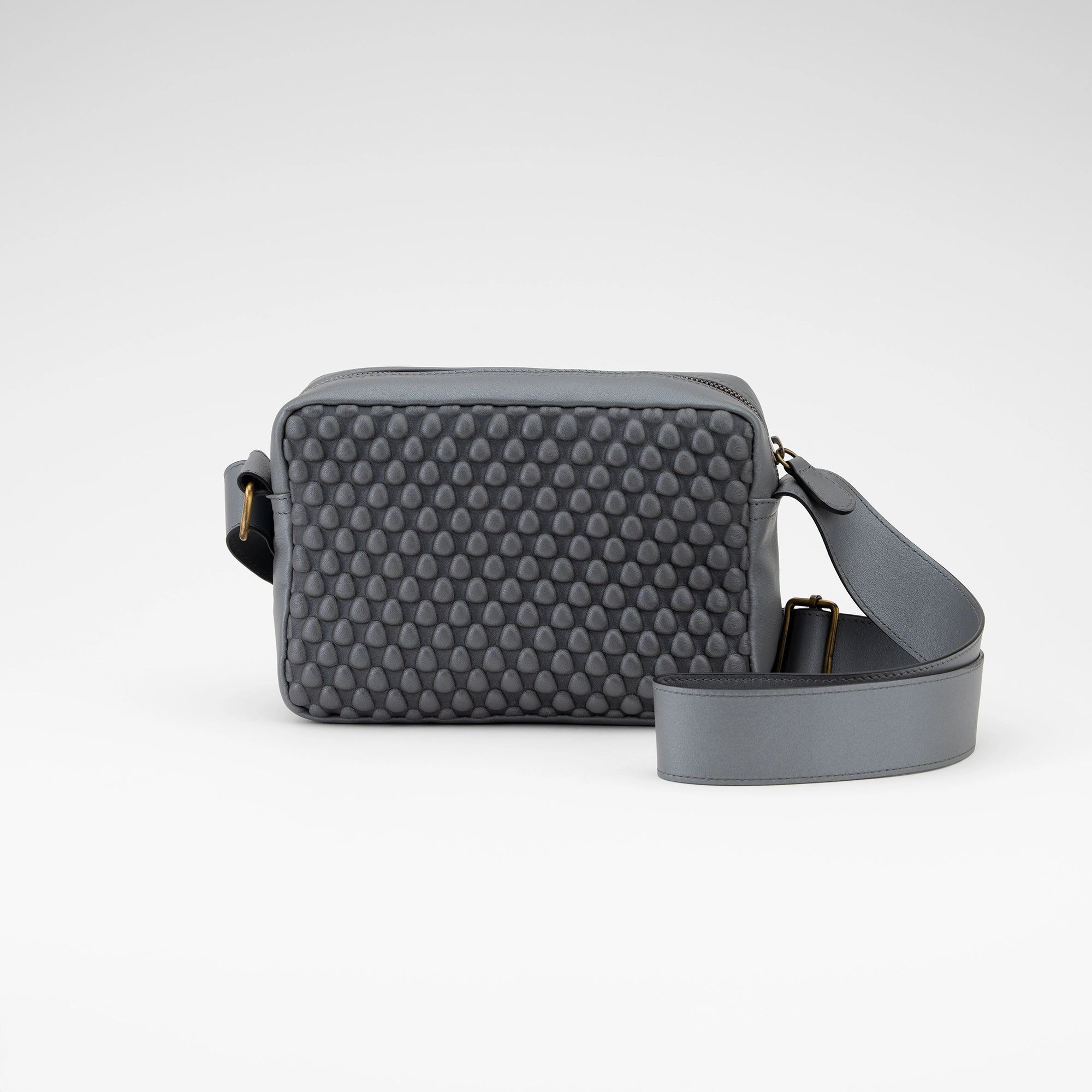 #color_steel grey nacré