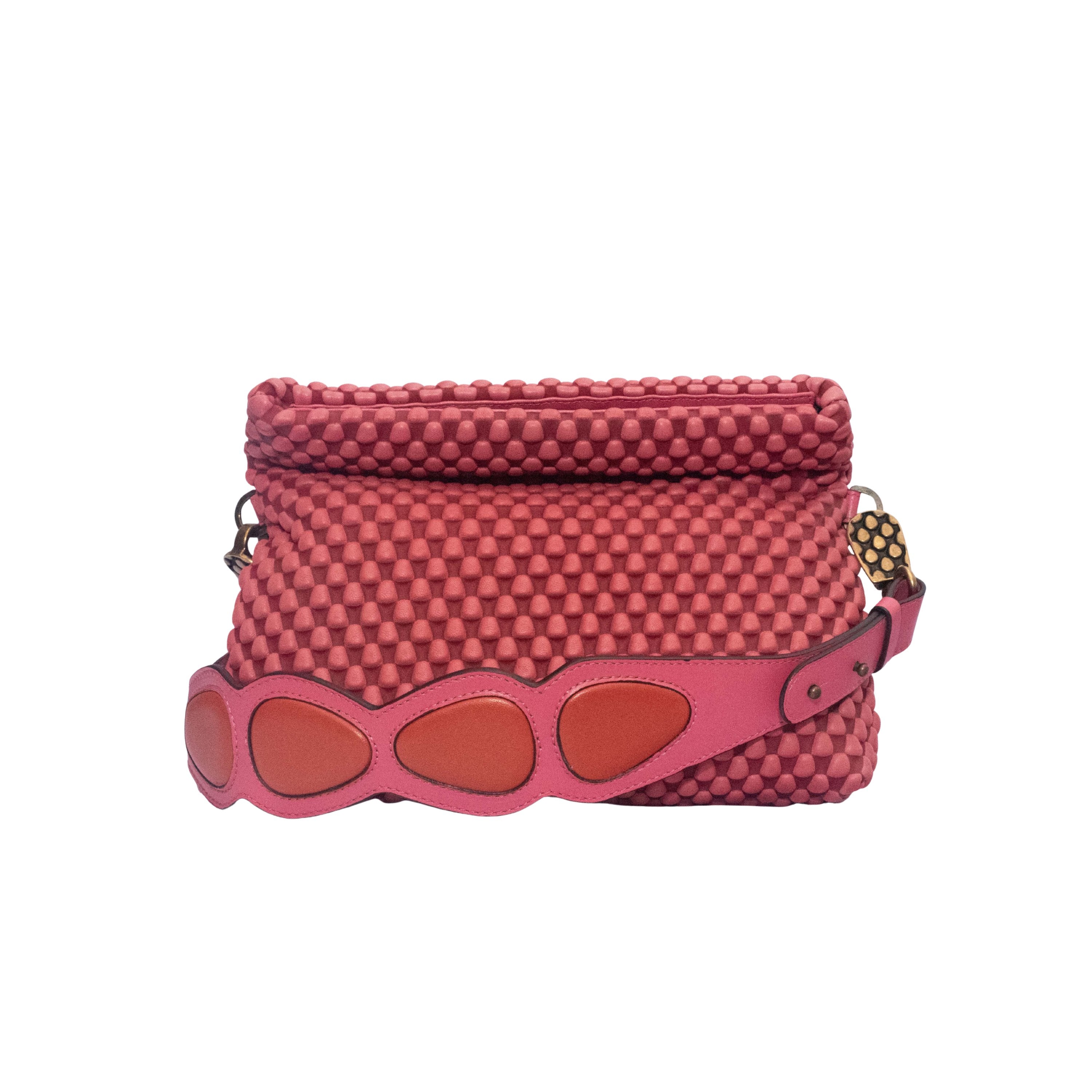 #color_pink punch / red marrakech metal
