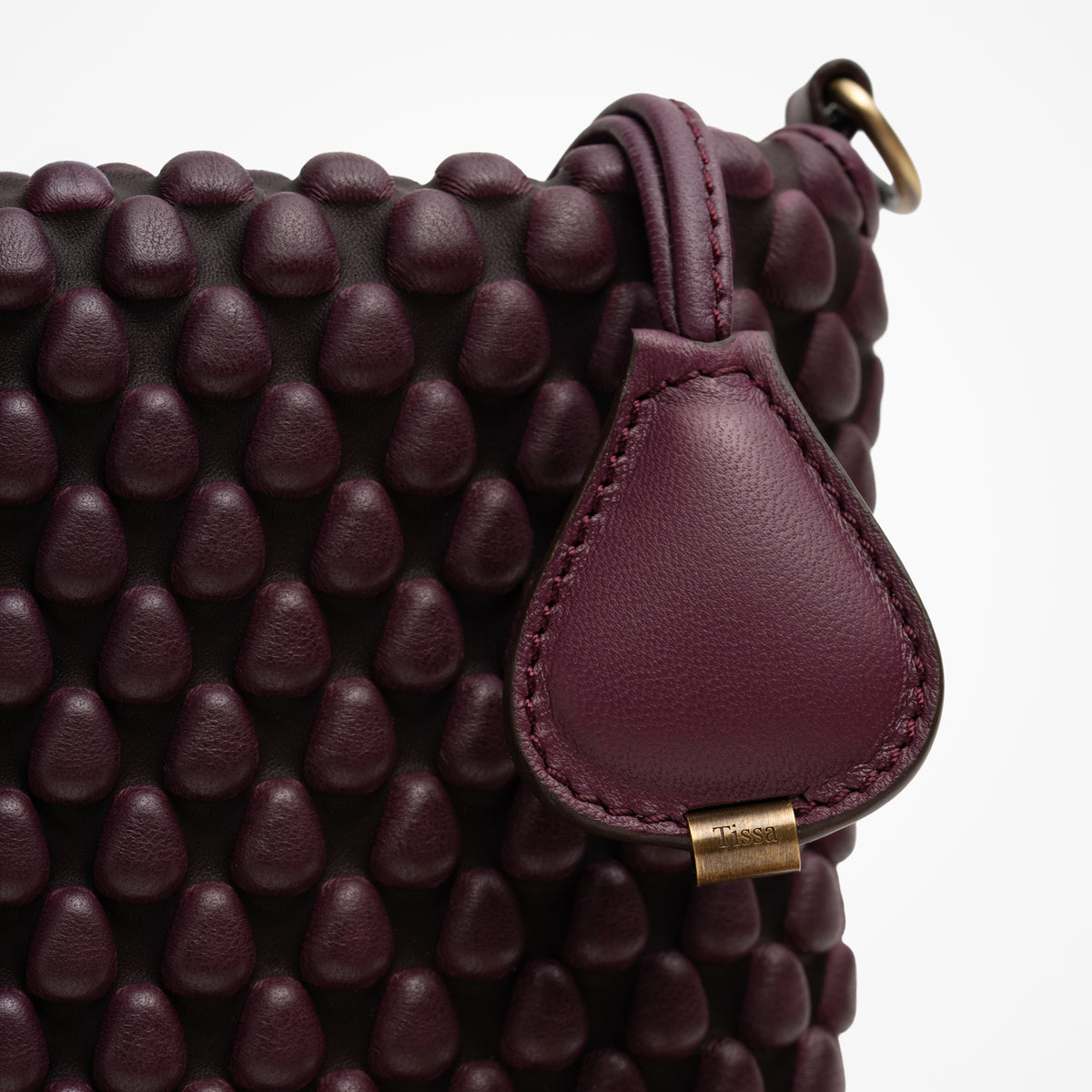 #color_aubergine