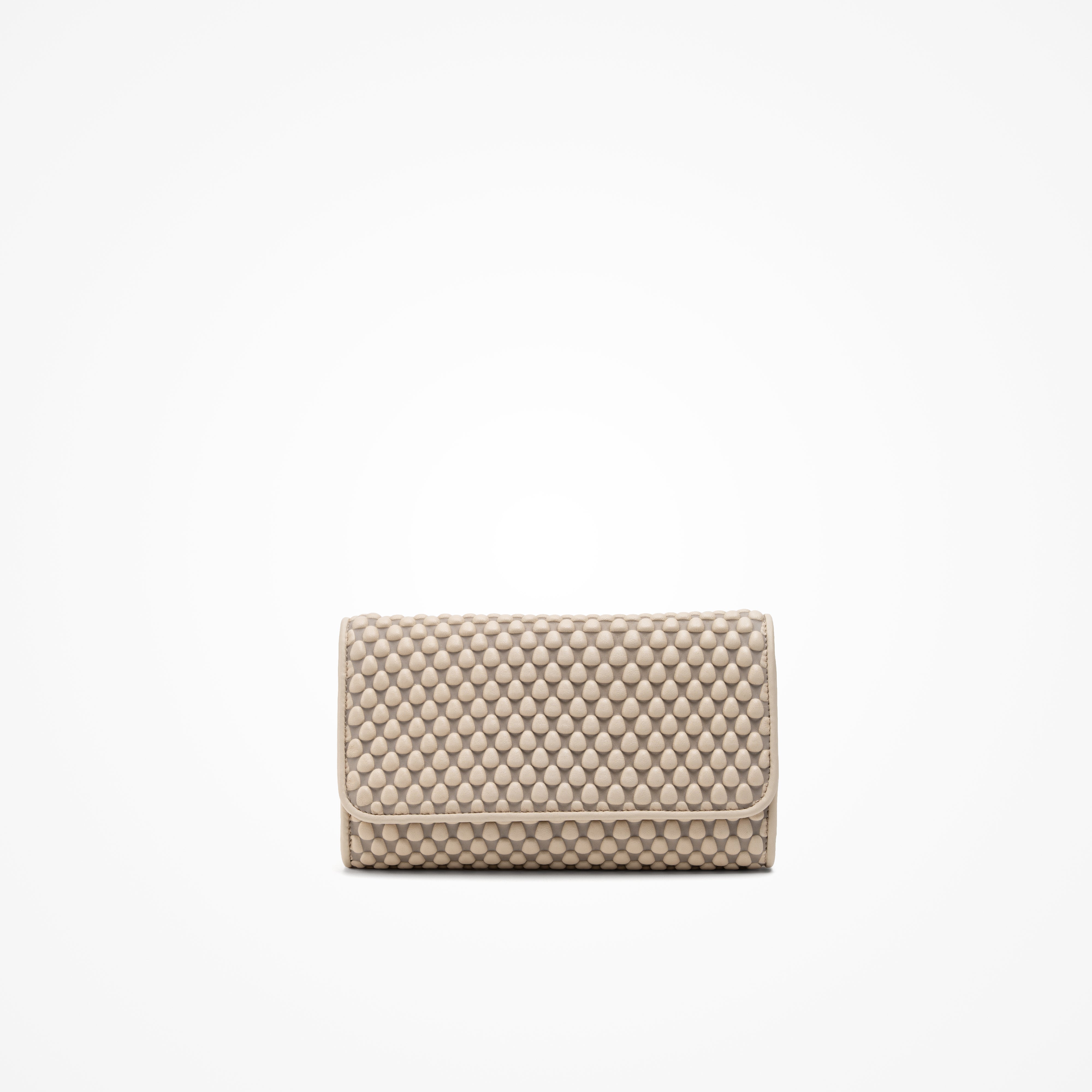 #color_cream beige