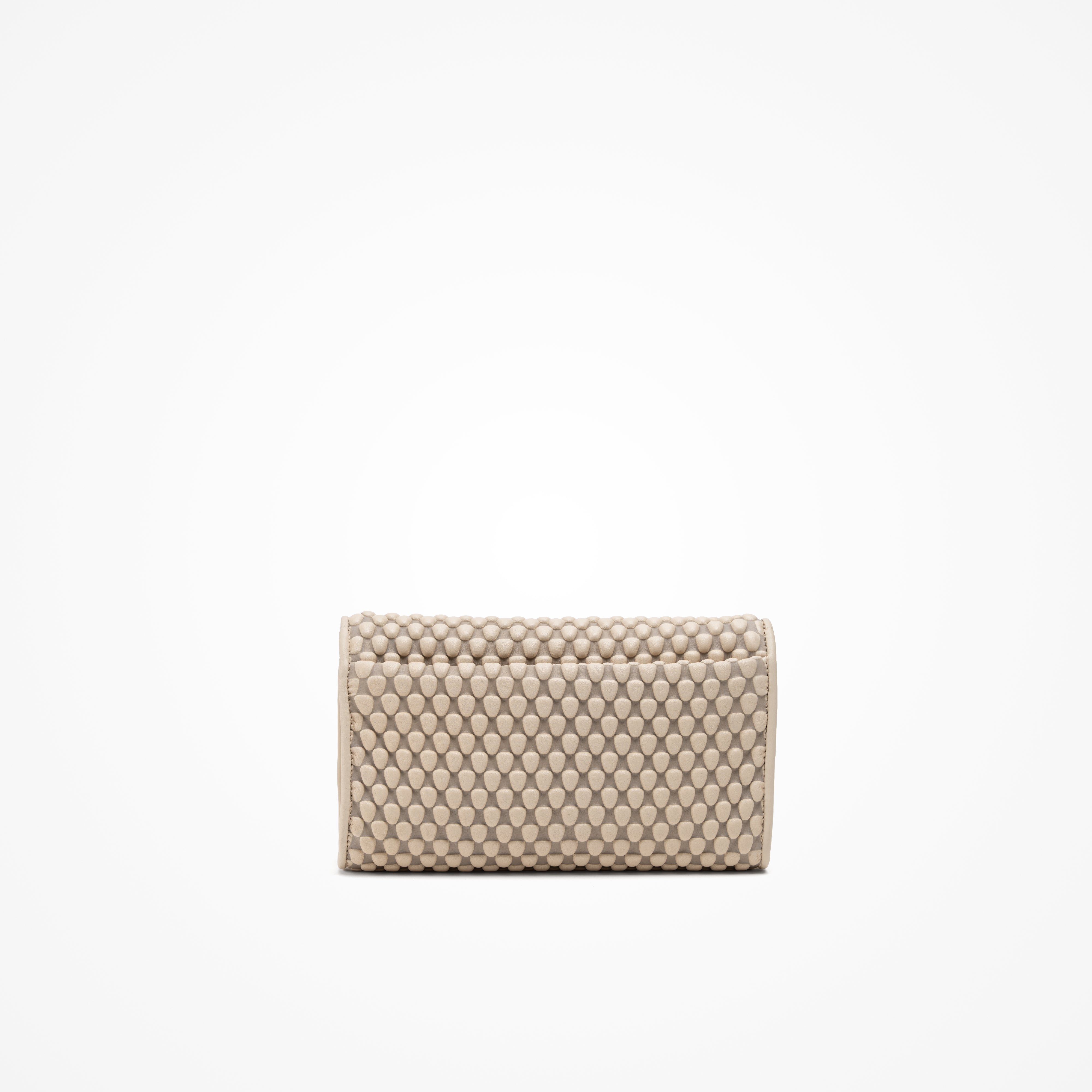 #color_cream beige