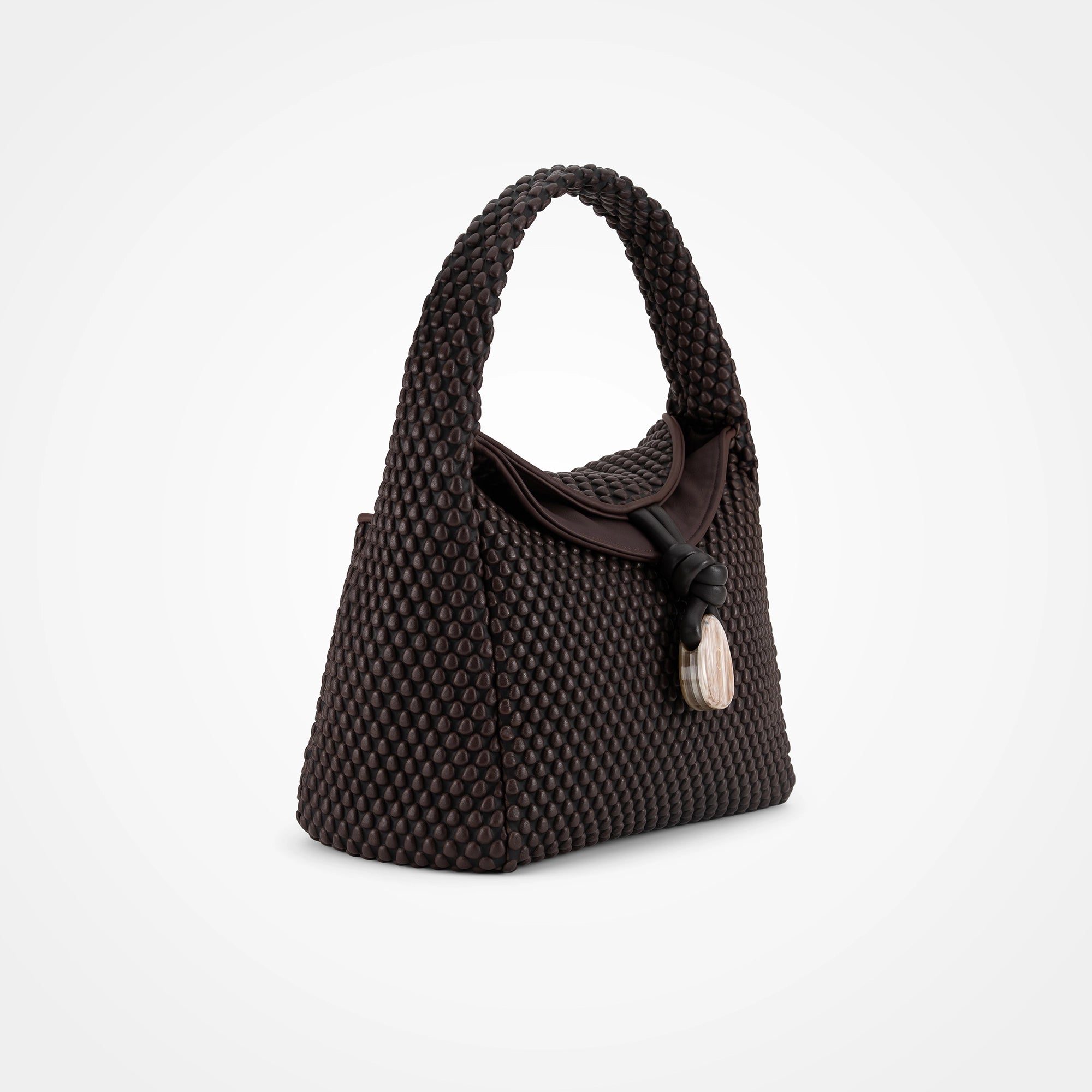 #color_dark brown