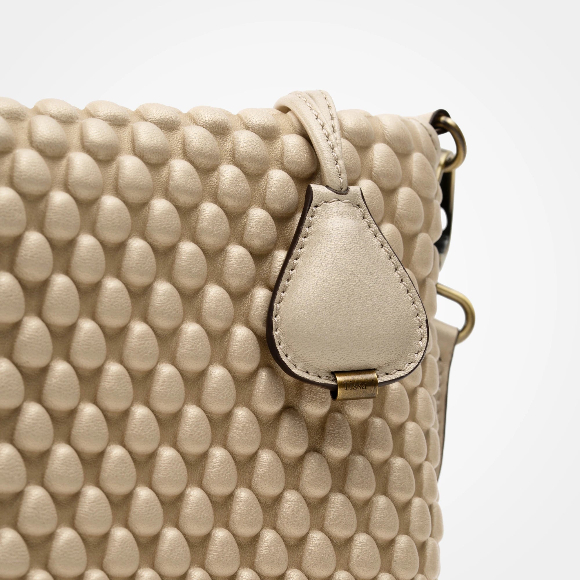 #color_gold nacré