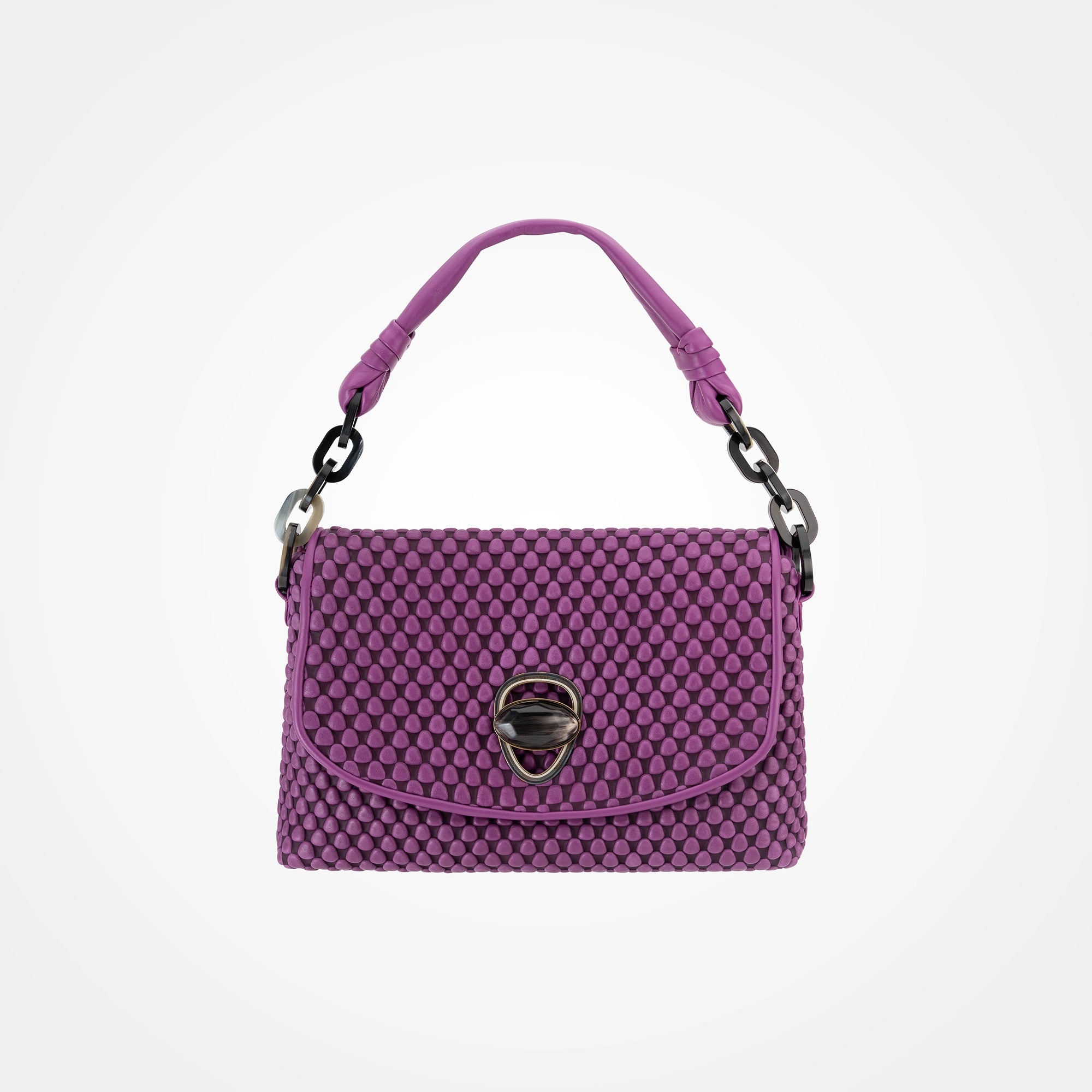 #color_plum