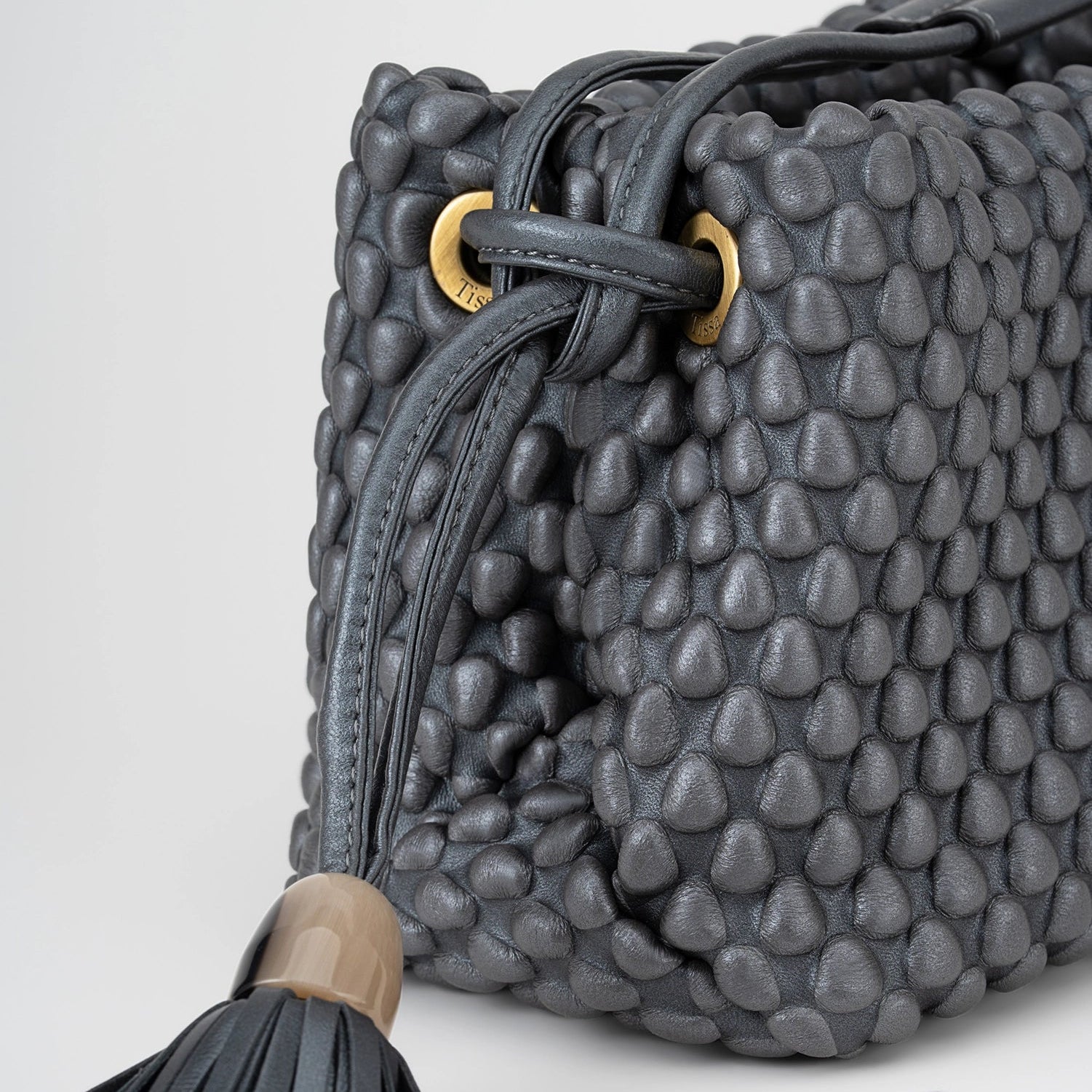 #color_steel grey nacré