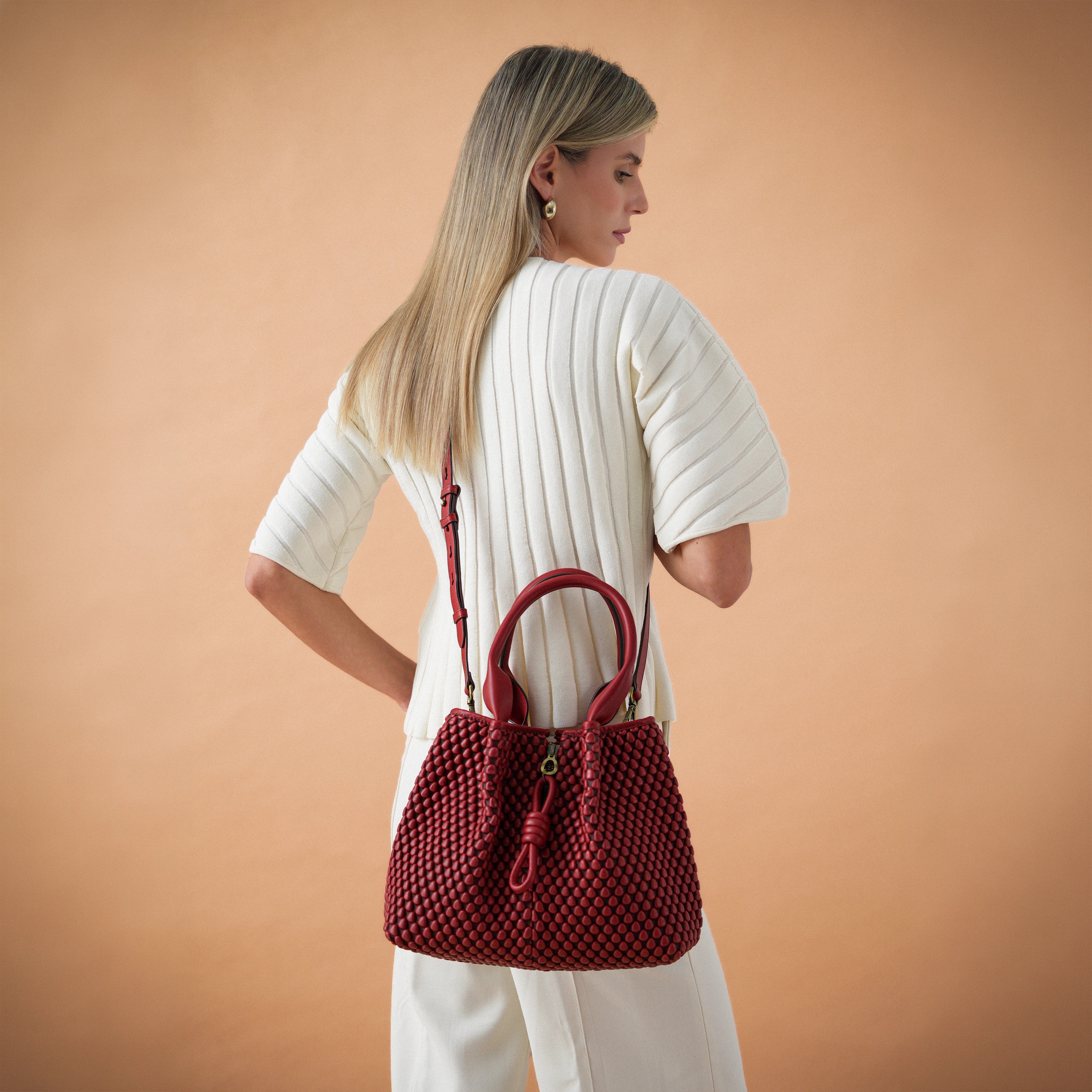 #color_new classic red